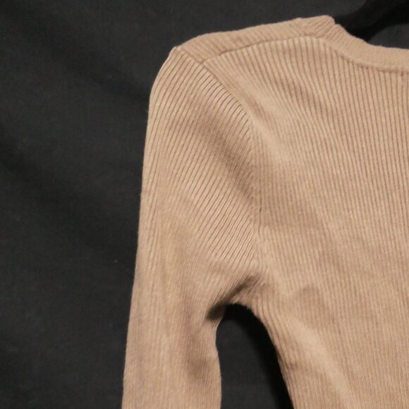 FOREVER 21 | medium | Light Brown Ribbed Long Sleeve Sweater Dress - Picture 11 of 16